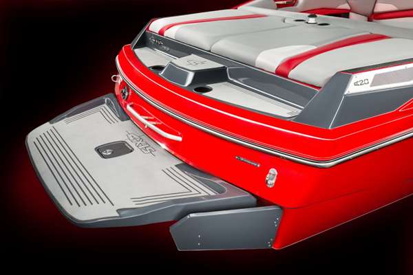 2016-Axis_A20_studio-Transom_lowres