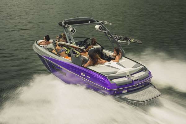 2019_Malibu_20_VTX_Underway